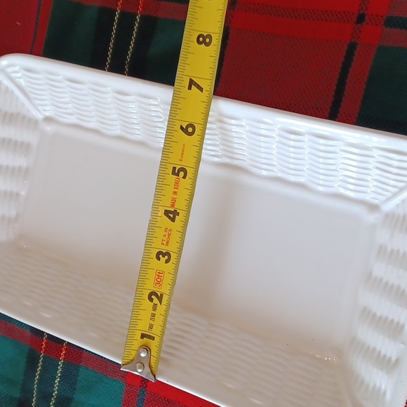 Pfaltzgraff Serving Plate Basketweave Bread Cheese Crackers Rolls Napkins - Picture 8 of 10